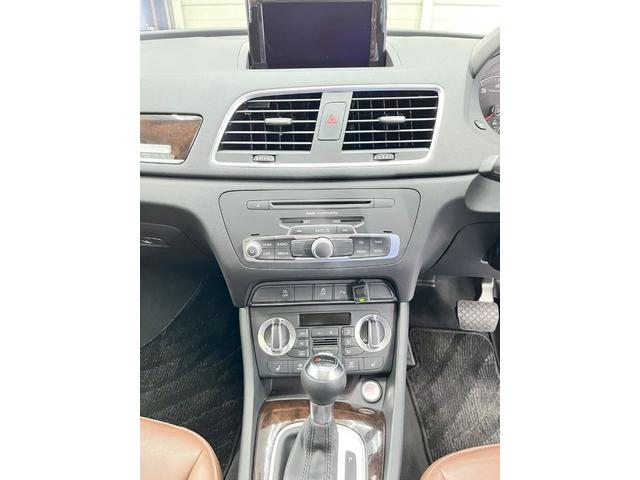 Ｑ３ ２．０ＴＦＳＩクワトロ２１１ＰＳ　２．０ＴＦＳＩクワトロ２１１ＰＳ　スマートキー　４ＷＤ　ドラレコ　ＥＴＣ　寒冷地仕様（32枚目）