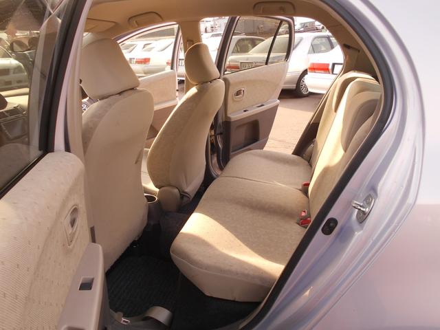 ヴィッツ F 修復歴無し 4WD 寒冷地仕様 車検令和9年4月迄 キーレス ナビ TV ETC 夏タイヤ社外15インチAW(13枚目)