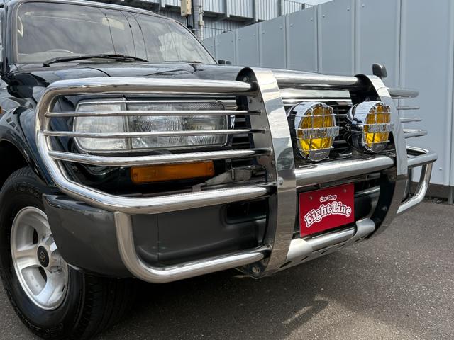 ランドクルーザー８０ ＶＸリミテッド　後期型　センターデフロック　サンルーフ　純正アルミ　オートクルーズ　ヒッチメンバー　社外マフラー　車検Ｒ８年９月（44枚目）