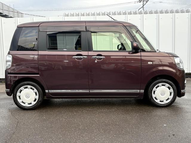 ムーヴキャンバス Ｘリミテッドメイクアップ　ＳＡＩＩ　４ＷＤ　追突防止　車線逸脱センサー　ディスプレイオーディオ　デジタルインナーミラー　ドラレコ　両側パワスラ　スペアキー　寒冷地仕様車（3枚目）