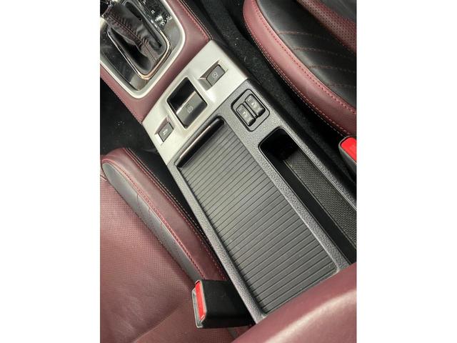 1.6GT-Sアイサイト 4WD ナビ バックカメラ クルコン レザーシート キーレス パワーシート シートヒーター レーンキープアシスト(35枚目)