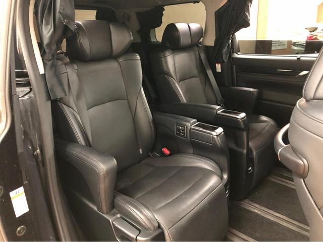 SR Cパッケージ 4WD クルコン レーンキープアシスト シートヒーター オットマン スマートキー 純正エンスタ パワーシート ウォークスルー パワーリアゲート両側パワースライドドア(15枚目)