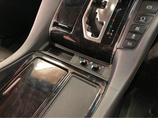 SR Cパッケージ 4WD クルコン レーンキープアシスト シートヒーター オットマン スマートキー 純正エンスタ パワーシート ウォークスルー パワーリアゲート両側パワースライドドア(52枚目)