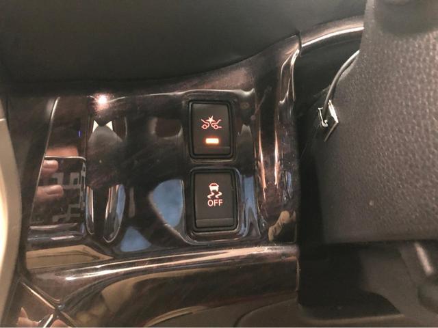 ハイウェイスター 4WD アルパインフリップダウンモニター 両側パワスラ 格納式ETC ナビ フルセグTV パノラマビューモニター 衝突軽減装置 スタートスイッチ 純正エンジンスターター(62枚目)
