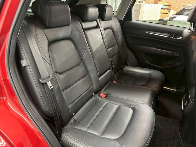 ＣＸ－５ ＸＤ　Ｌパッケージ　４ＷＤ　ナビ　バックカメラ　パワーシート　パワーバックドア　純正アルミホイール　ＥＴＣ　ヘッドアップディスプレイ　ステコン　ＵＳＢ　クルーズコントロール（26枚目）
