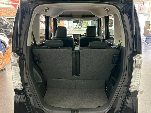 Ｎ－ＢＯＸカスタム Ｇ・ターボパッケージ　４ＷＤ　ナビ　バックカメラ　プッシュスタート　社外アルミホイール　両側パワースライドドア　社外エンジンスターター　ステコン　アイドリングストップ（18枚目）