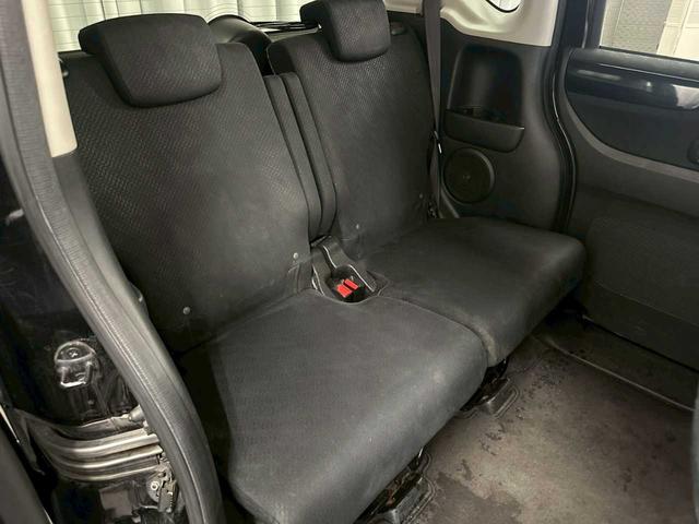 Ｎ－ＢＯＸカスタム Ｇ・ターボパッケージ　４ＷＤ　ナビ　バックカメラ　プッシュスタート　社外アルミホイール　両側パワースライドドア　社外エンジンスターター　ステコン　アイドリングストップ（25枚目）