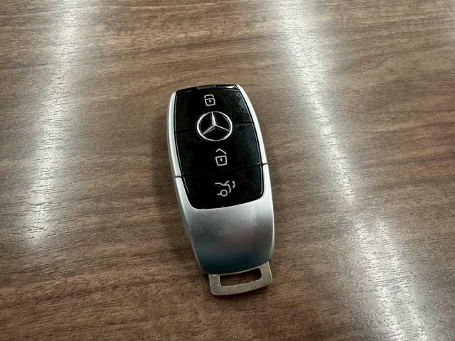 ＣＬＳクラス ＣＬＳ４５０　４マチック　スポーツ　４ＷＤ　ナビ　サンルーフ　室内ＬＥＤ　全方位カメラ　ＥＴＣ　ヘッドアップディスプレイ　純正アルミホイール　パワーシート　シートヒーター　シートクーラー　パワーゲート（76枚目）