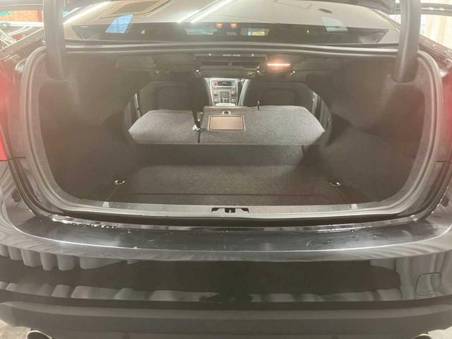 Ｓ６０ Ｔ６　ＡＷＤ　ＳＥ　４ＷＤ　ナビ　テレビ　Ｂｌｕｅｔｏｏｔｈ　純正アルミホイール　パワーシート　ステコン　衝突軽減ブレーキ　スペアキー　プッシュスタート（31枚目）