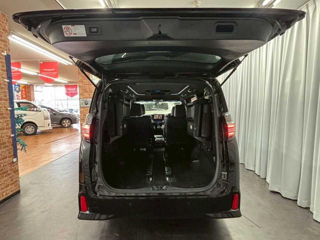 ヴェルファイア 2.5Z Aエディション ゴールデンアイズ 4WD エンジンスターター フリップダウン ナビ バックカメラ 両側パワースライドドア ETC 衝突軽減ブレーキ クルーズコントロール デュアルエアコン(15枚目)