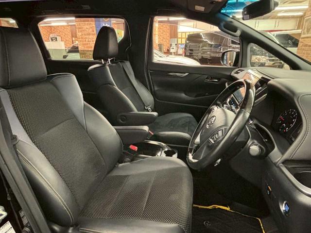 ヴェルファイア 2.5Z Aエディション ゴールデンアイズ 4WD エンジンスターター フリップダウン ナビ バックカメラ 両側パワースライドドア ETC 衝突軽減ブレーキ クルーズコントロール デュアルエアコン(39枚目)