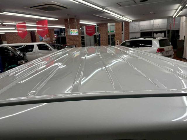 ハイエースバン スーパーＧＬ　ダークプライムＩＩ　４ＷＤ　デジタルインナーミラー　プッシュスタート　スペアキー　オーディオレス　ＰＷＲＨＥＡＴ　ＡＣ１００Ｖ１００Ｗ　ステコン　フォグランプ（13枚目）