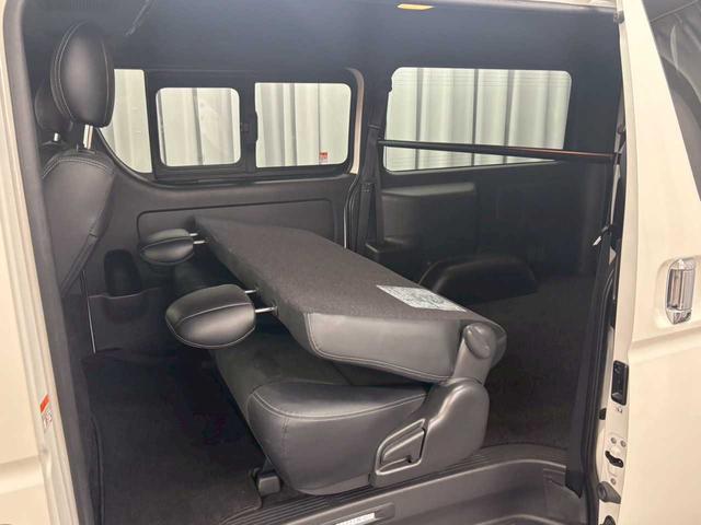 ハイエースバン スーパーＧＬ　ダークプライムＩＩ　４ＷＤ　デジタルインナーミラー　プッシュスタート　スペアキー　オーディオレス　ＰＷＲＨＥＡＴ　ＡＣ１００Ｖ１００Ｗ　ステコン　フォグランプ（29枚目）