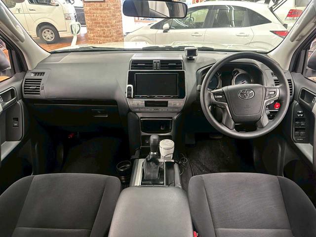 ランドクルーザープラド TX 4WD ナビ ETC エンスタ バックカメラ プッシュスタート クルーズコントロール 12V/120W オートハイビーム ステコン オートエアコン(33枚目)