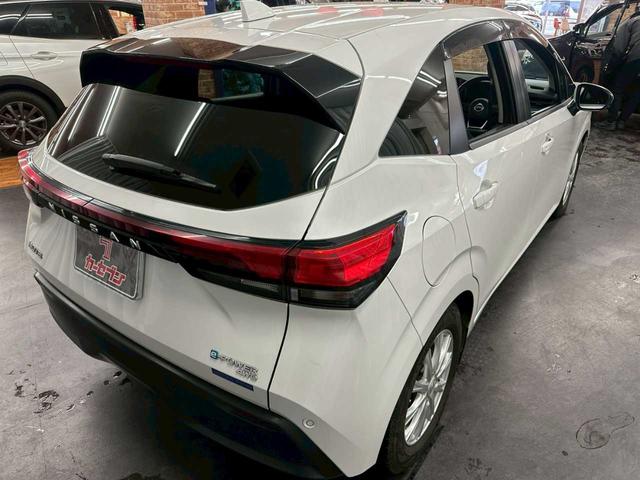 ノート X FOUR 4WD ナビ ETC バックカメラ エンジンスタート プッシュスタート オートエアコン テレビ Bluetooth(9枚目)