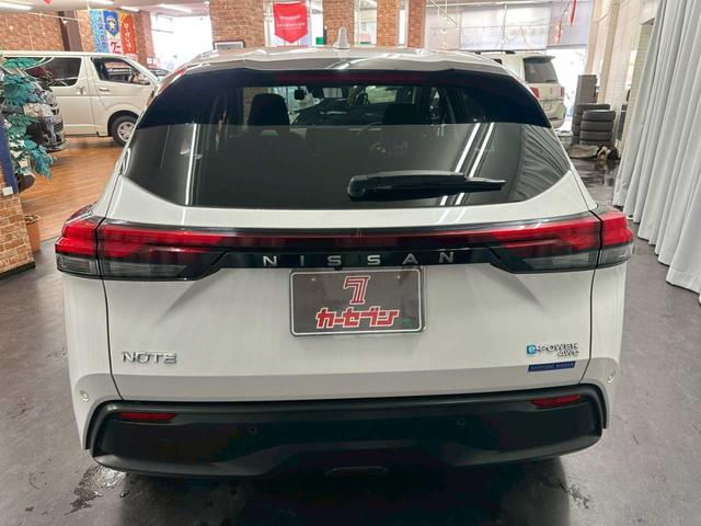 ノート X FOUR 4WD ナビ ETC バックカメラ エンジンスタート プッシュスタート オートエアコン テレビ Bluetooth(14枚目)