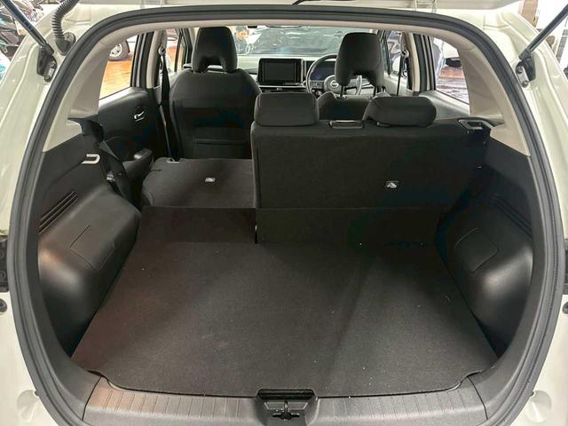 ノート X FOUR 4WD ナビ ETC バックカメラ エンジンスタート プッシュスタート オートエアコン テレビ Bluetooth(24枚目)