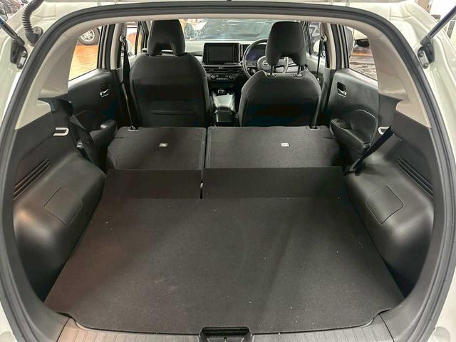 ノート X FOUR 4WD ナビ ETC バックカメラ エンジンスタート プッシュスタート オートエアコン テレビ Bluetooth(25枚目)