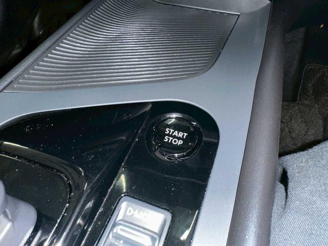 ノート X FOUR 4WD ナビ ETC バックカメラ エンジンスタート プッシュスタート オートエアコン テレビ Bluetooth(51枚目)