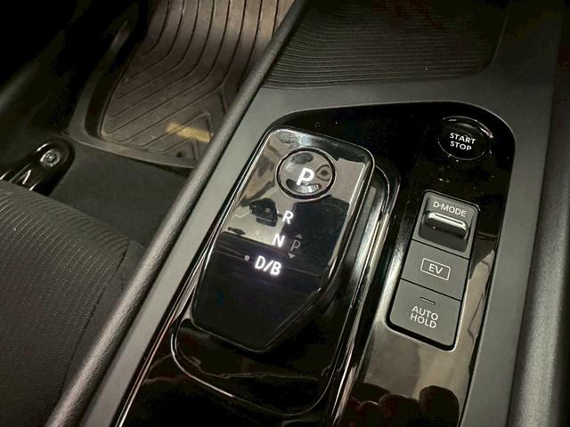 ノート X FOUR 4WD ナビ ETC バックカメラ エンジンスタート プッシュスタート オートエアコン テレビ Bluetooth(53枚目)