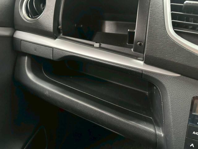 ワゴンＲスティングレー Ｔ　４ＷＤ　レーダーブレーキサポート　スマートフォン連携ナビ装着車　ターボ　プッシュスタート　アイドリングストップ　バックカメラ　シートヒーター　ステコン　フォグランプ（42枚目）