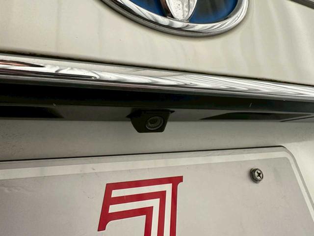 クラウンハイブリッド アスリートＳ　Ｆｏｕｒ　４ＷＤ　エンスタ　ＥＴＣ　ナビ　バックカメラ　純正アルミホイール　クルーズコントロール　ステコン　プッシュスタート　パワーシート（21枚目）