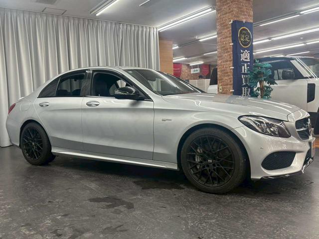 Ｃクラス Ｃ４３　４ＷＤ　エクスクルーシブパッケージ　ブルメスター　ナビ　Ｂｌｕｅｔｏｏｔｈ　バックカメラ　ディーラー車　ドラレコ　パドルシフト　ＥＴＣ　プッシュスタート（9枚目）