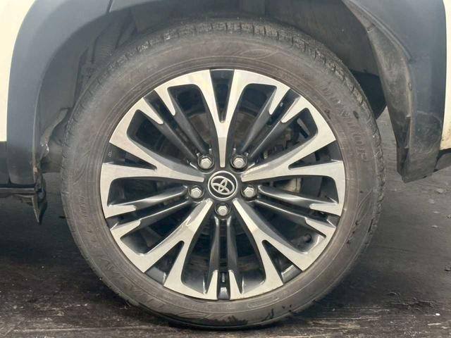 ヤリスクロス Z 4WD ナビ エンスタ 全方位カメラ パワーシート アルミホイール 電格ミラー クルーズコントロール ステコン シートヒーター USB LEDライト(14枚目)