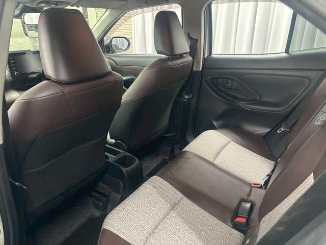 ヤリスクロス Z 4WD ナビ エンスタ 全方位カメラ パワーシート アルミホイール 電格ミラー クルーズコントロール ステコン シートヒーター USB LEDライト(19枚目)