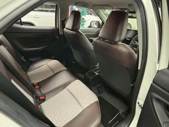 ヤリスクロス Z 4WD ナビ エンスタ 全方位カメラ パワーシート アルミホイール 電格ミラー クルーズコントロール ステコン シートヒーター USB LEDライト(21枚目)