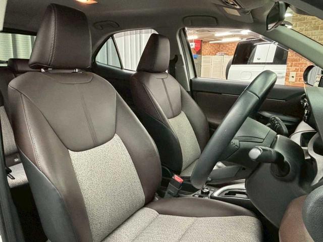 ヤリスクロス Z 4WD ナビ エンスタ 全方位カメラ パワーシート アルミホイール 電格ミラー クルーズコントロール ステコン シートヒーター USB LEDライト(25枚目)