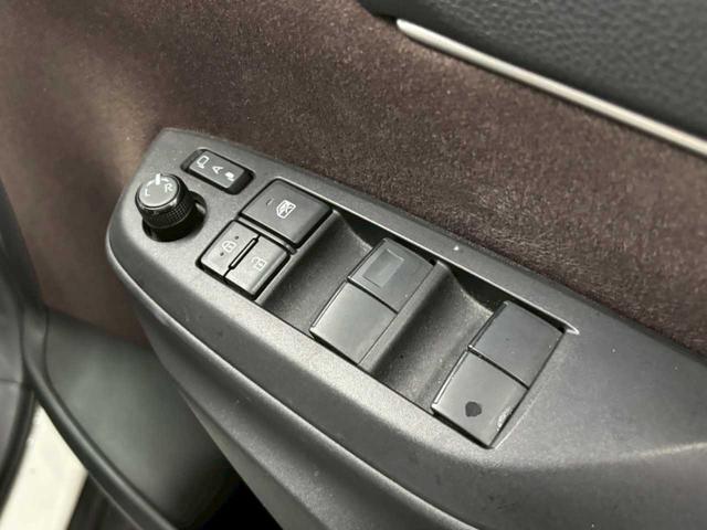 ヤリスクロス Z 4WD ナビ エンスタ 全方位カメラ パワーシート アルミホイール 電格ミラー クルーズコントロール ステコン シートヒーター USB LEDライト(33枚目)