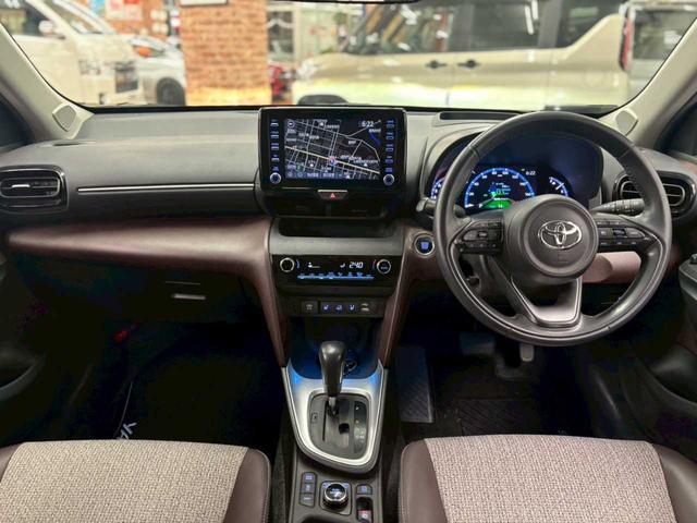 ヤリスクロス Z 4WD ナビ エンスタ 全方位カメラ パワーシート アルミホイール 電格ミラー クルーズコントロール ステコン シートヒーター USB LEDライト(51枚目)