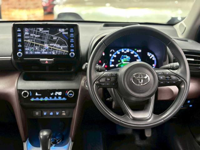 ヤリスクロス Z 4WD ナビ エンスタ 全方位カメラ パワーシート アルミホイール 電格ミラー クルーズコントロール ステコン シートヒーター USB LEDライト(52枚目)