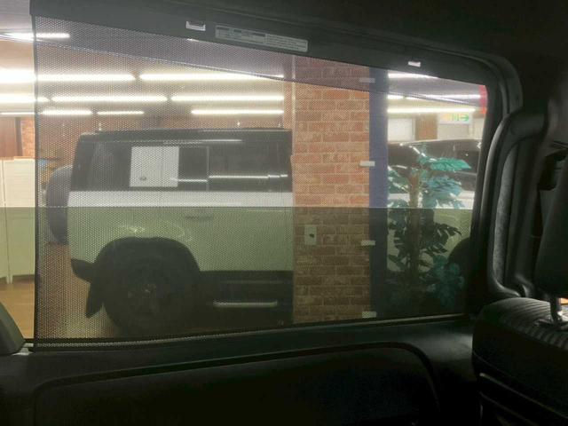 ヴォクシー ＺＳ　煌ＩＩ　４ＷＤ　ナビ　バックカメラ　フリップダウンモニター　ドラレコ　ＥＴＣ　純正アルミホイール　両側パワースライドドア　クルーズコントロール　ＵＳＢ（25枚目）