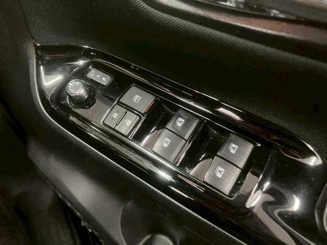 ヴォクシー ＺＳ　煌ＩＩ　４ＷＤ　ナビ　バックカメラ　フリップダウンモニター　ドラレコ　ＥＴＣ　純正アルミホイール　両側パワースライドドア　クルーズコントロール　ＵＳＢ（36枚目）