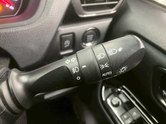 ヴォクシー ＺＳ　煌ＩＩ　４ＷＤ　ナビ　バックカメラ　フリップダウンモニター　ドラレコ　ＥＴＣ　純正アルミホイール　両側パワースライドドア　クルーズコントロール　ＵＳＢ（43枚目）