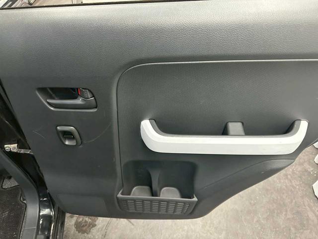 ハスラー Ｇ　４ＷＤ　メッキグリル　メッキモール　ナビ　Ｂｌｕｅｔｏｏｔｈ　アイドリングストップ　オートエアコン　電格ミラー　シートヒーター　ハスラーエンブレム（25枚目）