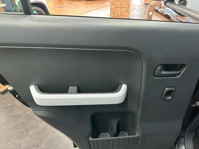 ハスラー Ｇ　４ＷＤ　メッキグリル　メッキモール　ナビ　Ｂｌｕｅｔｏｏｔｈ　アイドリングストップ　オートエアコン　電格ミラー　シートヒーター　ハスラーエンブレム（28枚目）