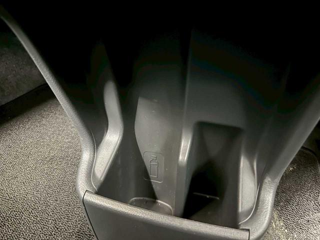 ハスラー Ｇ　４ＷＤ　メッキグリル　メッキモール　ナビ　Ｂｌｕｅｔｏｏｔｈ　アイドリングストップ　オートエアコン　電格ミラー　シートヒーター　ハスラーエンブレム（41枚目）