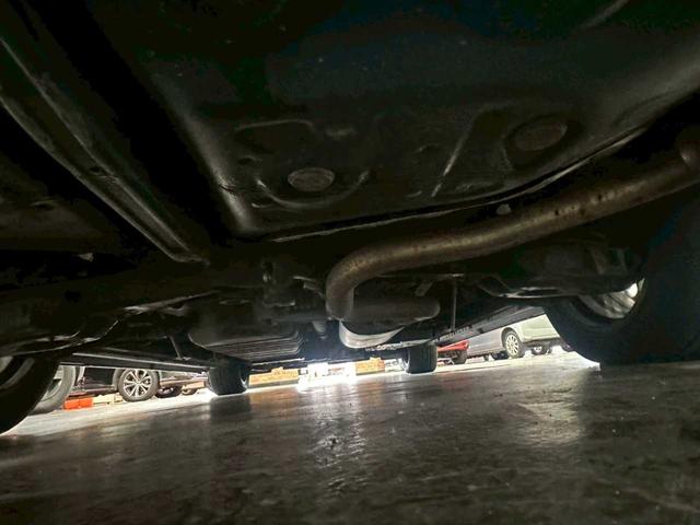 アルファード 2.5S Cパッケージ 4WD 社外アルミホイール 純正ナビ バックカメラ 両側パワースライドドア クルーズコントロール フォグランプ プッシュスタート サンシェード パワーバックドア(9枚目)