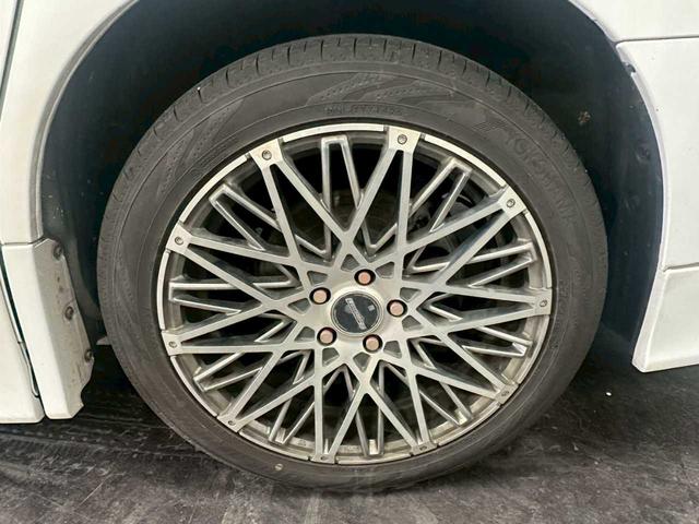 アルファード 2.5S Cパッケージ 4WD 社外アルミホイール 純正ナビ バックカメラ 両側パワースライドドア クルーズコントロール フォグランプ プッシュスタート サンシェード パワーバックドア(10枚目)