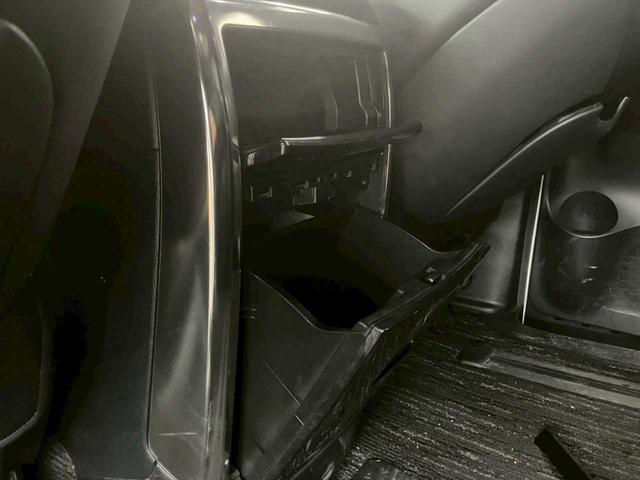 アルファード 2.5S Cパッケージ 4WD 社外アルミホイール 純正ナビ バックカメラ 両側パワースライドドア クルーズコントロール フォグランプ プッシュスタート サンシェード パワーバックドア(40枚目)