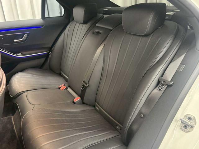 Ｓクラス Ｓ４００ｄ　４マチック　ＡＭＧライン　４ＷＤ　純正アルミホイール　パワーバックドア　クルーズコントロール　パワーシート　リアエアコン　ナビ　バックカメラ　ドラレコ　ＬＥＤイルミネーション（23枚目）