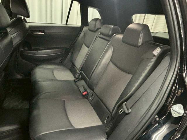 カローラクロス ハイブリッド　Ｚ　４ＷＤ　ナビ　シートヒーター　ＥＴＣ　パワーバックドア　バックカメラ　ＬＥＤヘッドライト　フォグランプ　ＬＥＤイルミネーション　クルーズコントロール　スペアキー（27枚目）