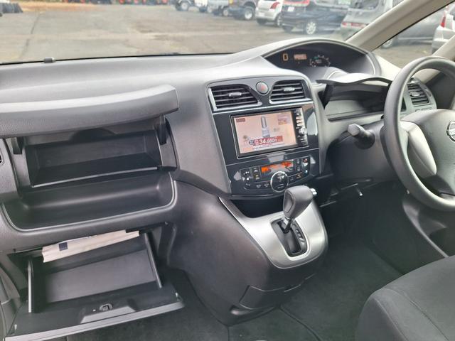 セレナ ２０Ｘ　４ＷＤ　ｂｌｕｅｔｏｏｔｈ　バックカメラ　地デジ　片側電動スライドドア　アイドリングストップ　クルーズコントロール　キーレス　平成２４年から令和６年度・車検記録簿　８万キロ時タイミングチェーン交換（20枚目）