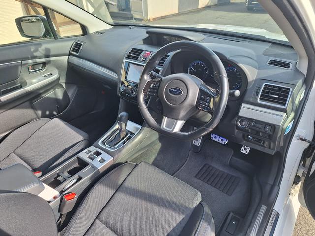 レヴォーグ １．６ＧＴ－Ｓアイサイト　４ＷＤ　ｂｌｕｅｔｏｏｔｈ　バックカメラ　ＥＴＣ　ＳＴＩリップスポイラー　ステアリングリモコン　クルーズコントロール　アイサイト　ＬＥＤヘッドライト（13枚目）