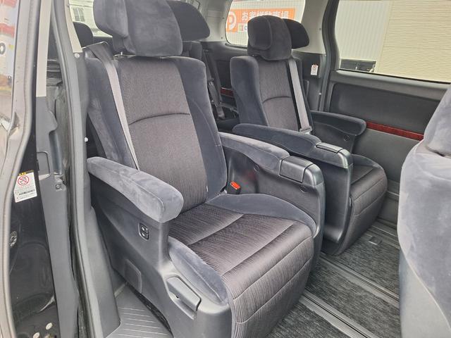 ヴェルファイア ３．５Ｚ　Ｇエディション　４ＷＤ　バックカメラ　両側電動スライドドア　フリップダウンモニター　キャプテンシート　フルエアロ　車高調　社外マフラー　ＥＴＣ　ステアリングリモコン　スマートキー（25枚目）