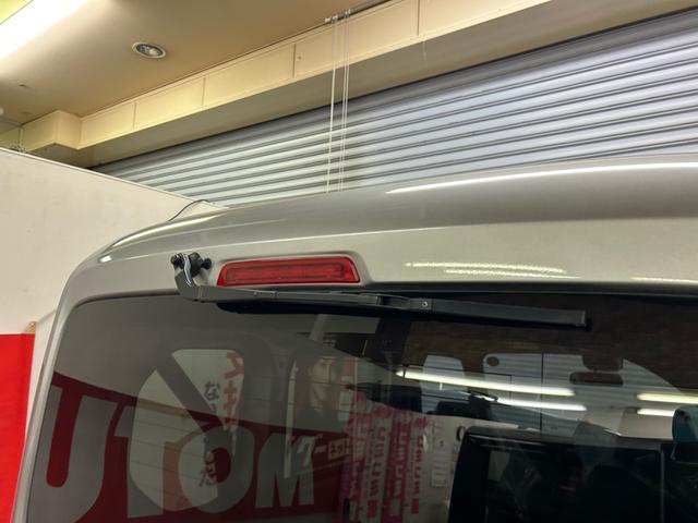 Ｎ－ＶＡＮ Ｇ・ホンダセンシング　４ＷＤ　法人ワンオーナー　Ｈｏｎｄａ　ＳＥＮＳＩＮＧ　マルチリフレクターライト　マニュアルレベリング機構付　ＡＭＦＭチューナー　電波式キーレスエントリーシステム　キー１個付運転席パワードアロック機構付（26枚目）