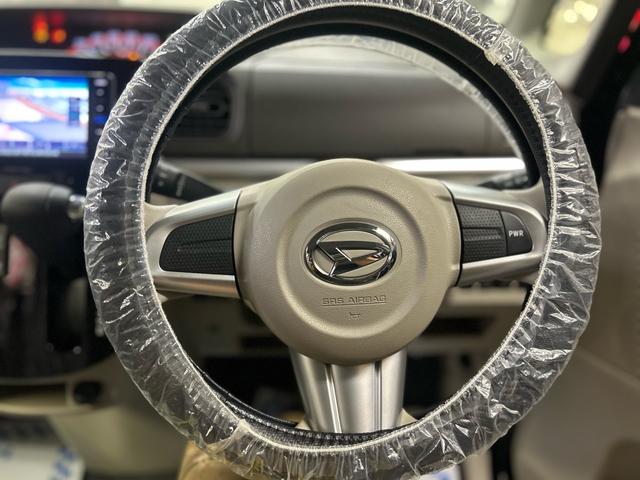 タント Ｘ　ＳＡＩＩＩ　４ＷＤ　衝突回避支援ブレーキ機能　衝突警報機能対車両　対歩行者　車線逸脱警報機能　誤発進抑制制御機能　オートハイビーム（3枚目）